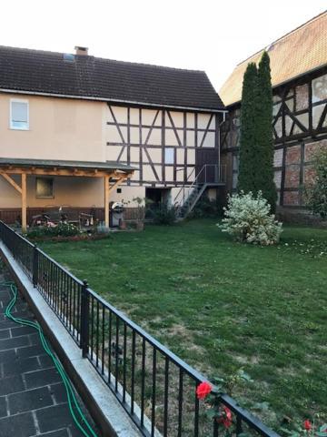 Monteurzimmer-Graf Nidda Kültér fotó